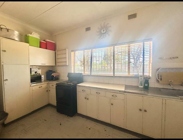 4 BEDROOM HOUSE FOR SALE IN POLOKWANE CENTRAL